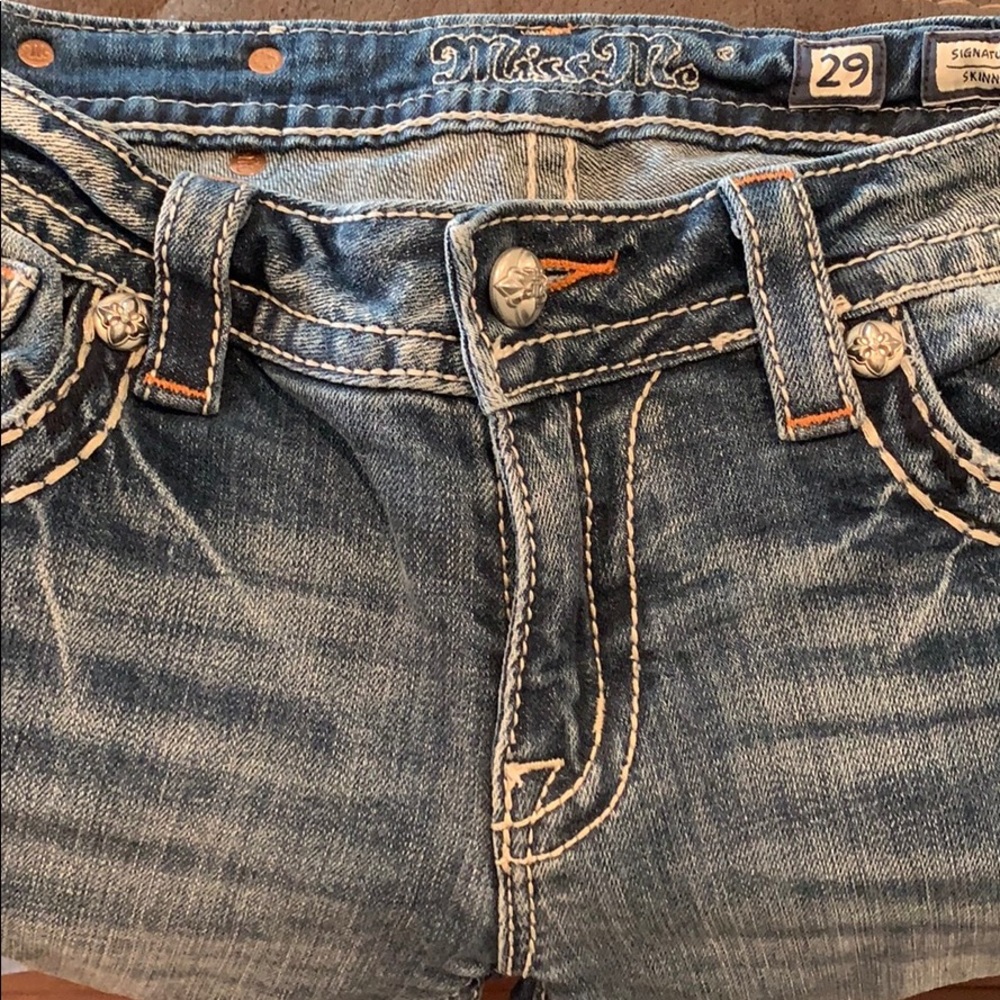 Miss Me Signature Skinny Jeans